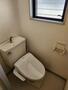 トイレ　写真は同タイプ（反転）のお部屋です