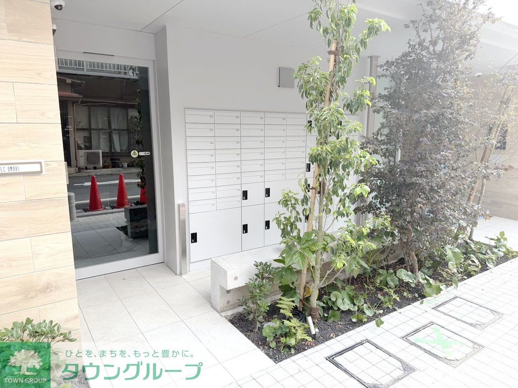 エントランス　エントランス