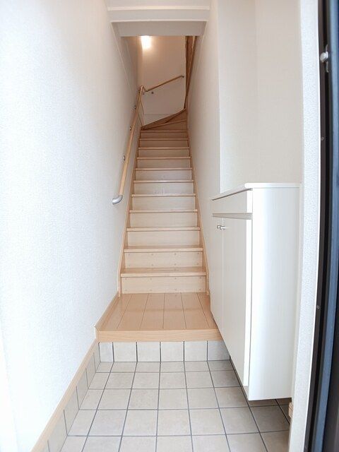 玄関　明るい玄関です
