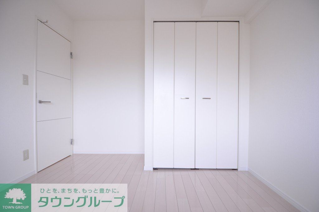 収納　同物件別部屋写真