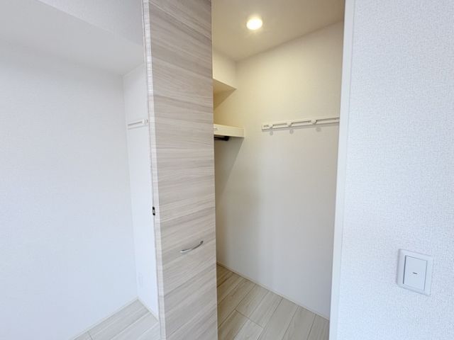ロイヤルタウン長瀬町Bの内装写真