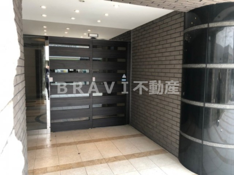 エントランス　【GALLERY谷町】清潔なエントランスです