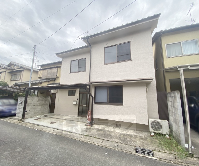 宇多野御池町貸家の外観写真