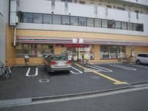 コンビニ　セブンイレブン戸田中町2丁目店（コンビニ）まで388m
