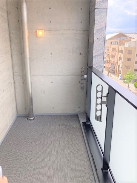 バルコニー　参考写真。