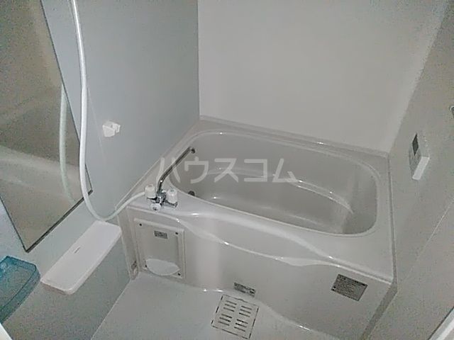 レジェンドIVの風呂写真