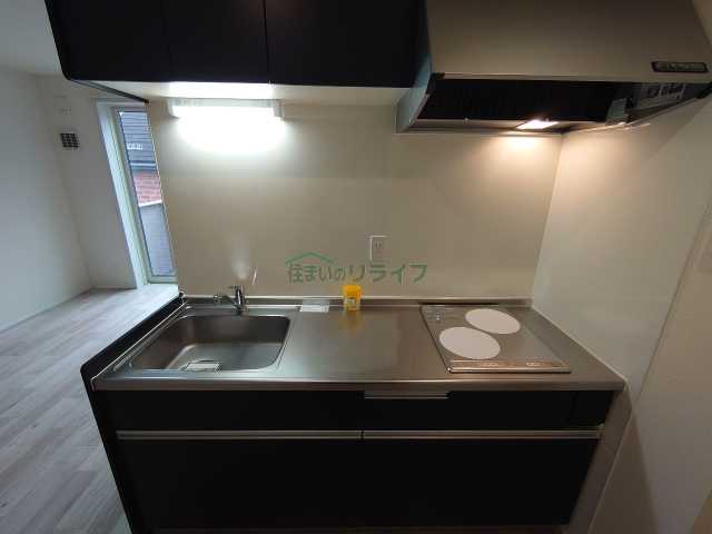 キッチン　別部屋の参考写真となります。