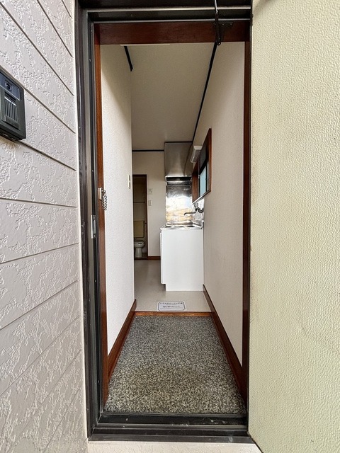 玄関　※前回募集時の写真です