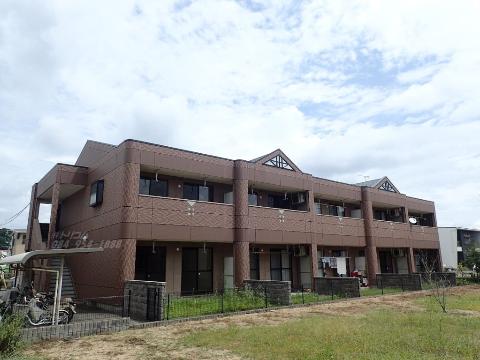 建物外観　外観写真（昼）