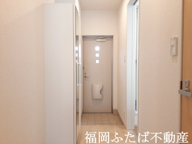 ベローナ春日野の玄関写真