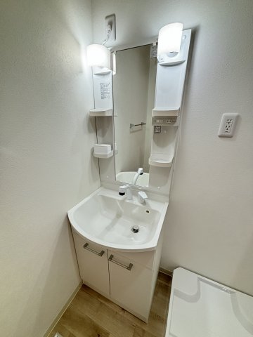 地下鉄今里筋線 だいどう豊里駅 徒歩7分 3階建 築2年の内装写真