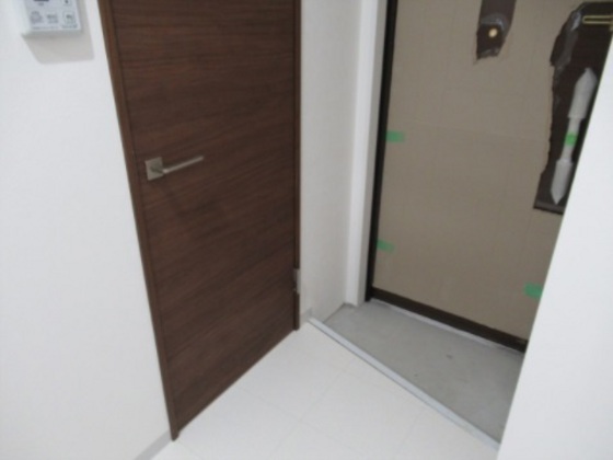 玄関　他号室のお写真です