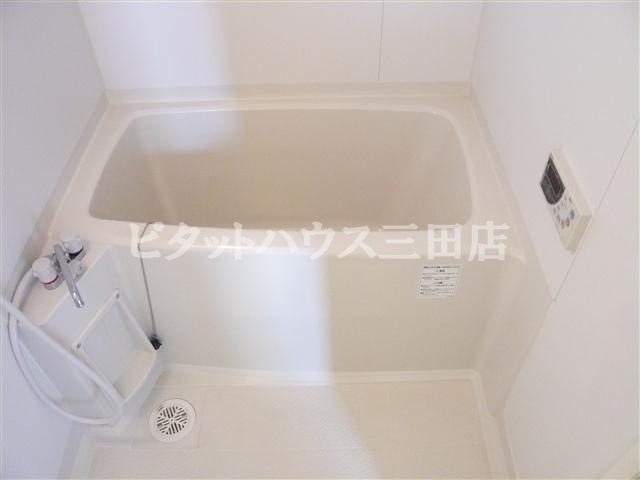 バス・シャワールーム　※同マンション別部屋