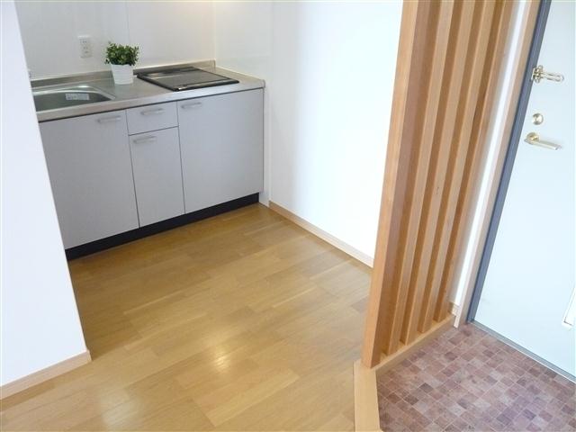 玄関　※同マンション別部屋