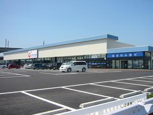 ドラックストア　カワチ薬品小瀬店（ドラッグストア）まで771m
