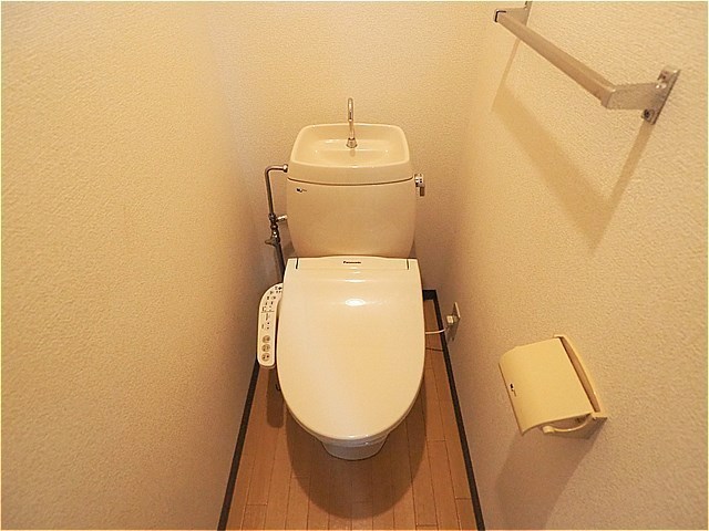 【コーポレーション原IIのトイレ】