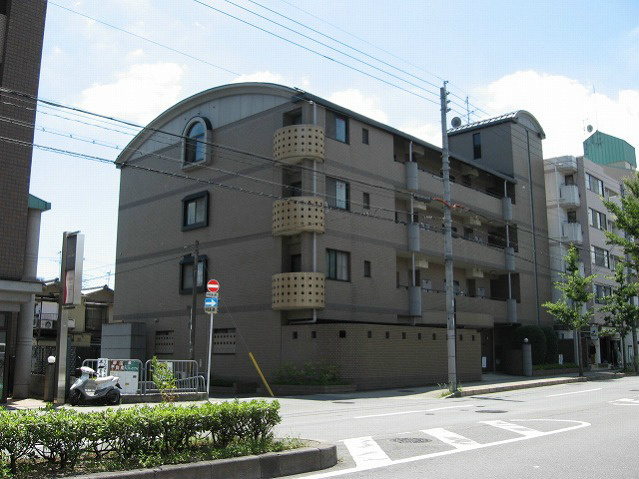 ビラ妙松館の建物外観