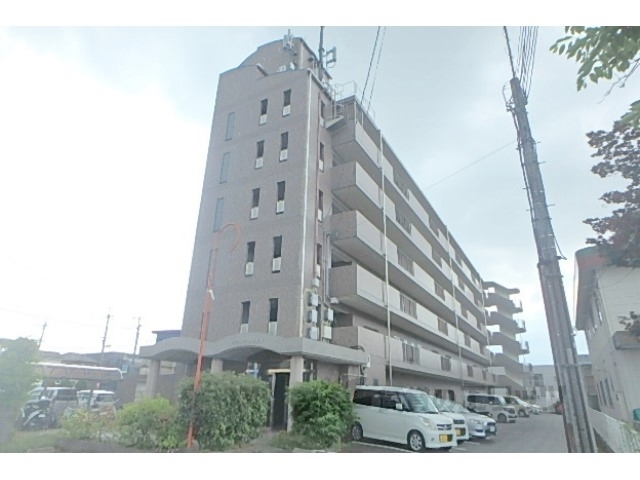 守山市播磨田町のマンションの建物外観
