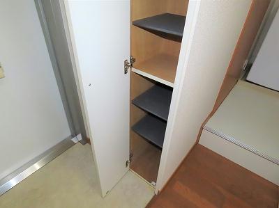 玄関　シューズボックスあり