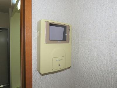 セキュリティ　モニター付きインターホンあり