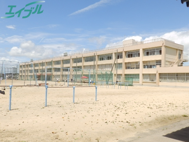 中学校　伊勢市立小俣中学校（中学校）まで1200m