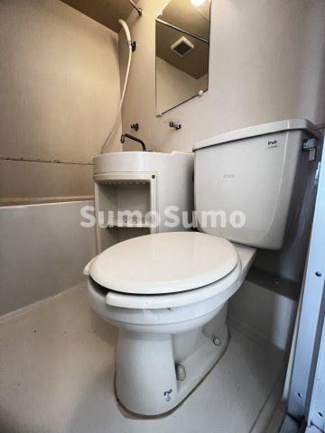 トイレ　ゆったりとした空間のトイレです