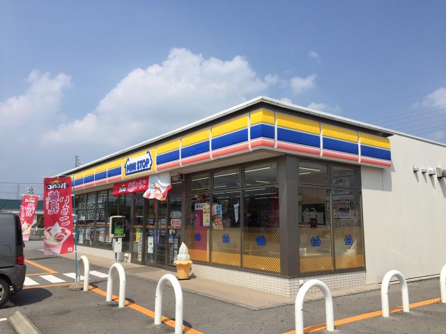 【カーサ十一屋Ｃのコンビニ】