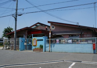 【羽曳野市碓井のアパートの幼稚園・保育園】