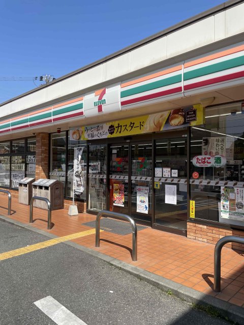 【高砂市米田町島のアパートのコンビニ】