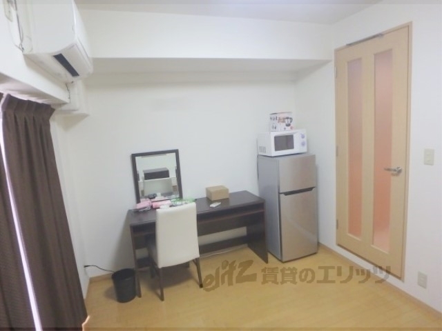 居室・リビング　洋室