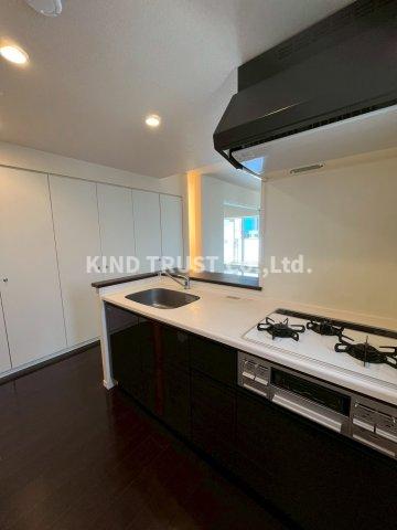 キッチン　キッチンでお料理をお楽しみください