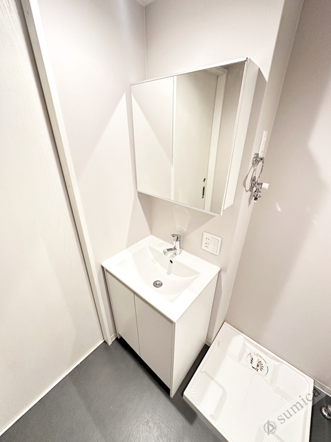 洗面設備　シャンプードレッサー付き・朝シャンもこちらで♪♪