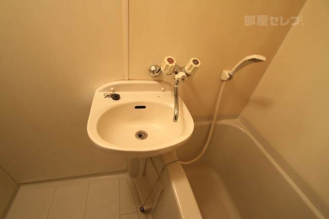 洗面設備　Ａ－６号室の写真です