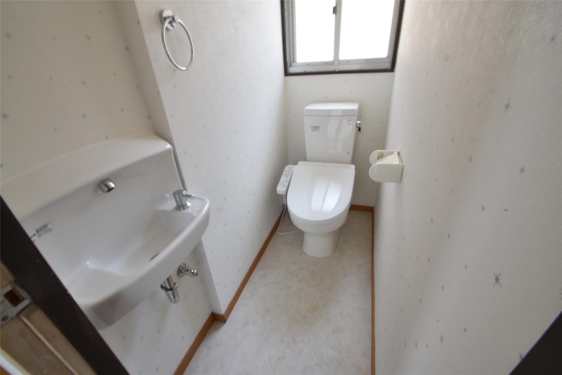 トイレ　トイレ