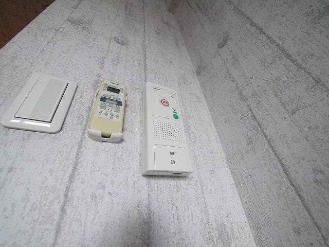 セキュリティ　インターホン付き