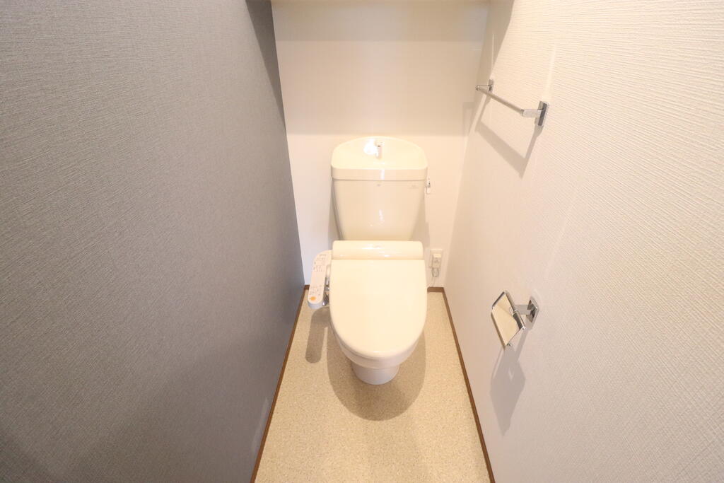 トイレ　トイレ☆