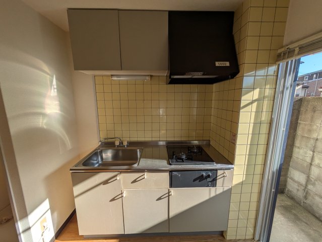 キッチン　2025.11撮影・現況が相違する場合は現況を優先致します。