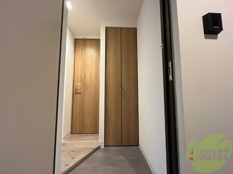 玄関　玄関にはシューズボックスもあって便利そう！