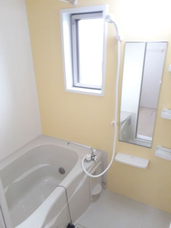 バス・シャワールーム　図面と現状に相違がある場合には現状を優先