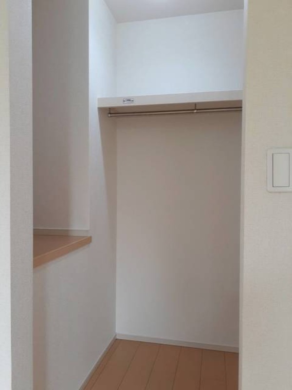 収納　図面と現状に相違がある場合には現状を優先