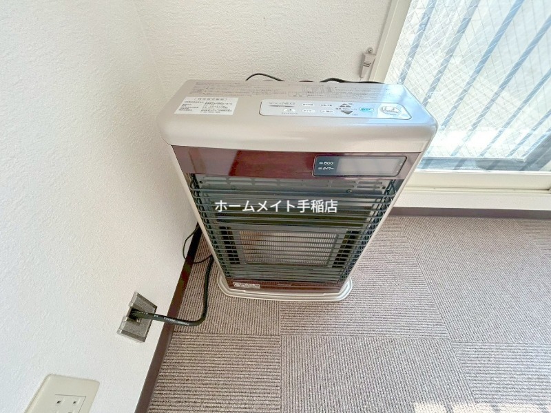 その他設備　灯油ストーブ付きです！