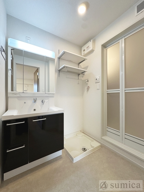 洗面設備　シャンプードレッサー・朝シャンはこちらで♪♪