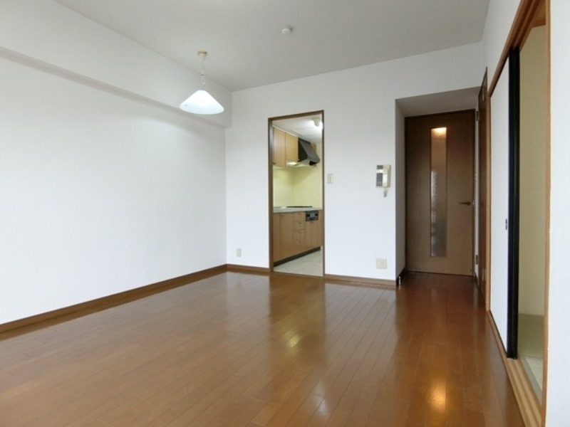 居室・リビング　図面と現状に相違がある場合には現状を優先