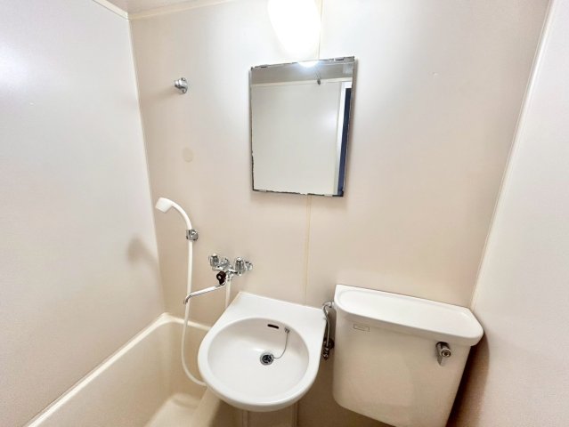 洗面設備　使いやすい洗面所です