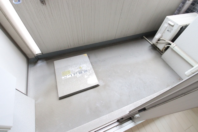 バルコニー　※別室の参考写真の為、現況優先です。