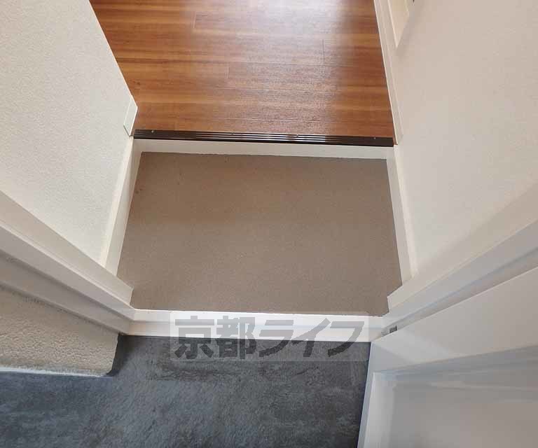 玄関　玄関写真です。