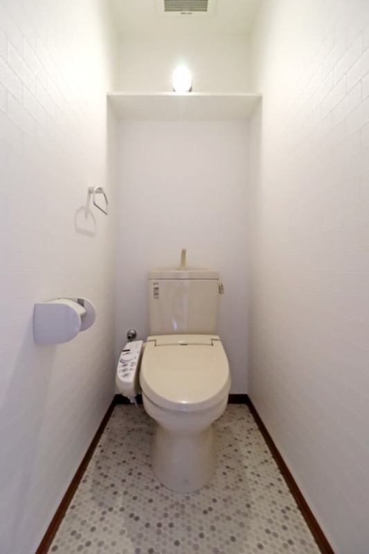 トイレ　図面と現状に相違がある場合には現状を優先