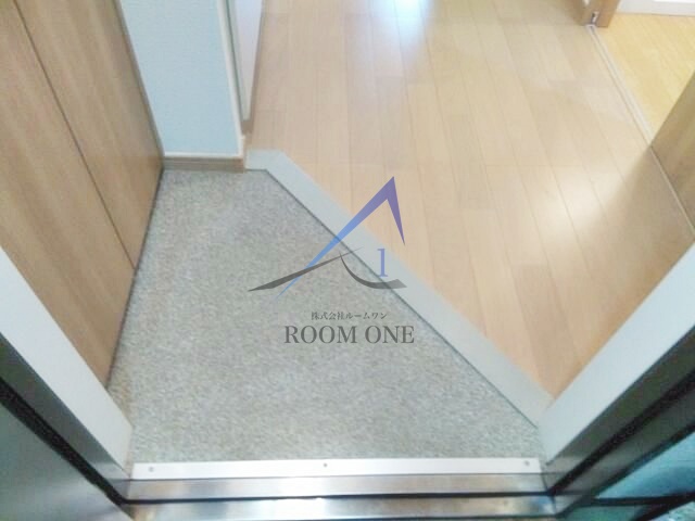 玄関　玄関です。