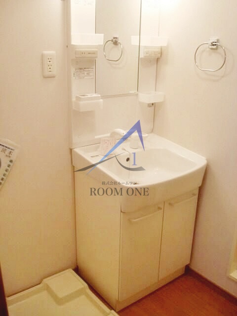 洗面設備　洗面台です。