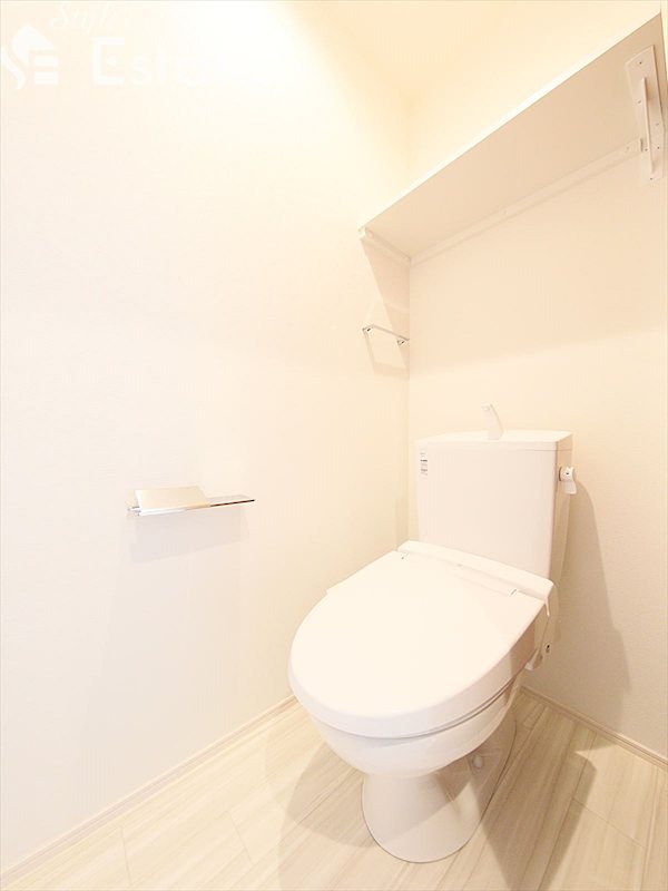 トイレ　同仕様内装